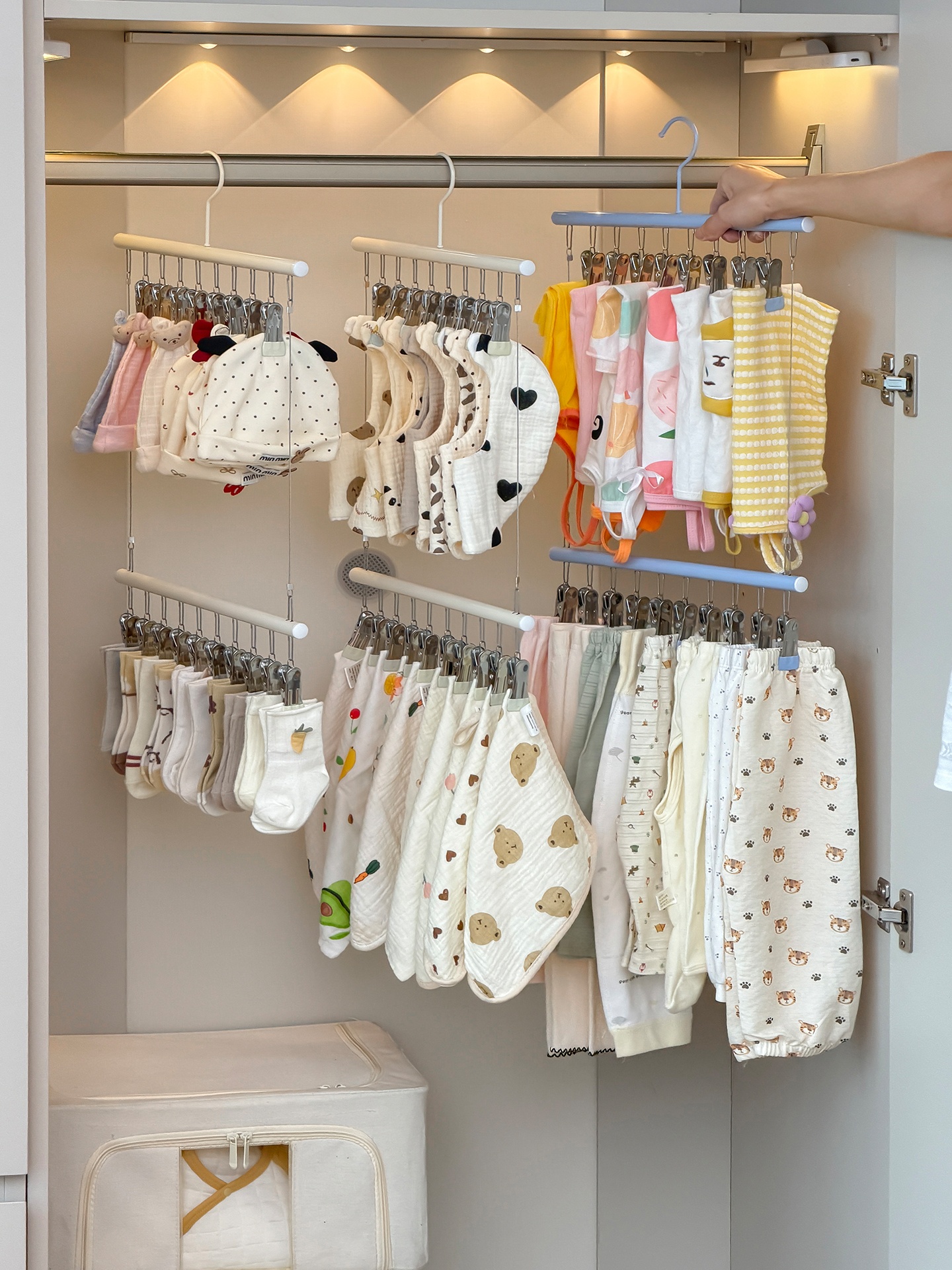 Baby Pants Hanger with Multipl - Baby Clothing Organizer 评论和价格
